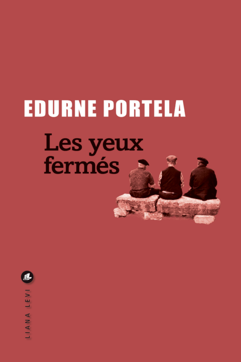 Les yeux fermés